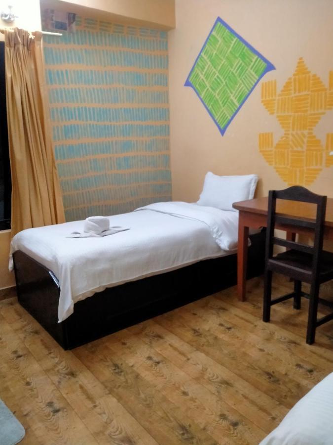 Pokhara Metro Eco Hotel Rom bilde