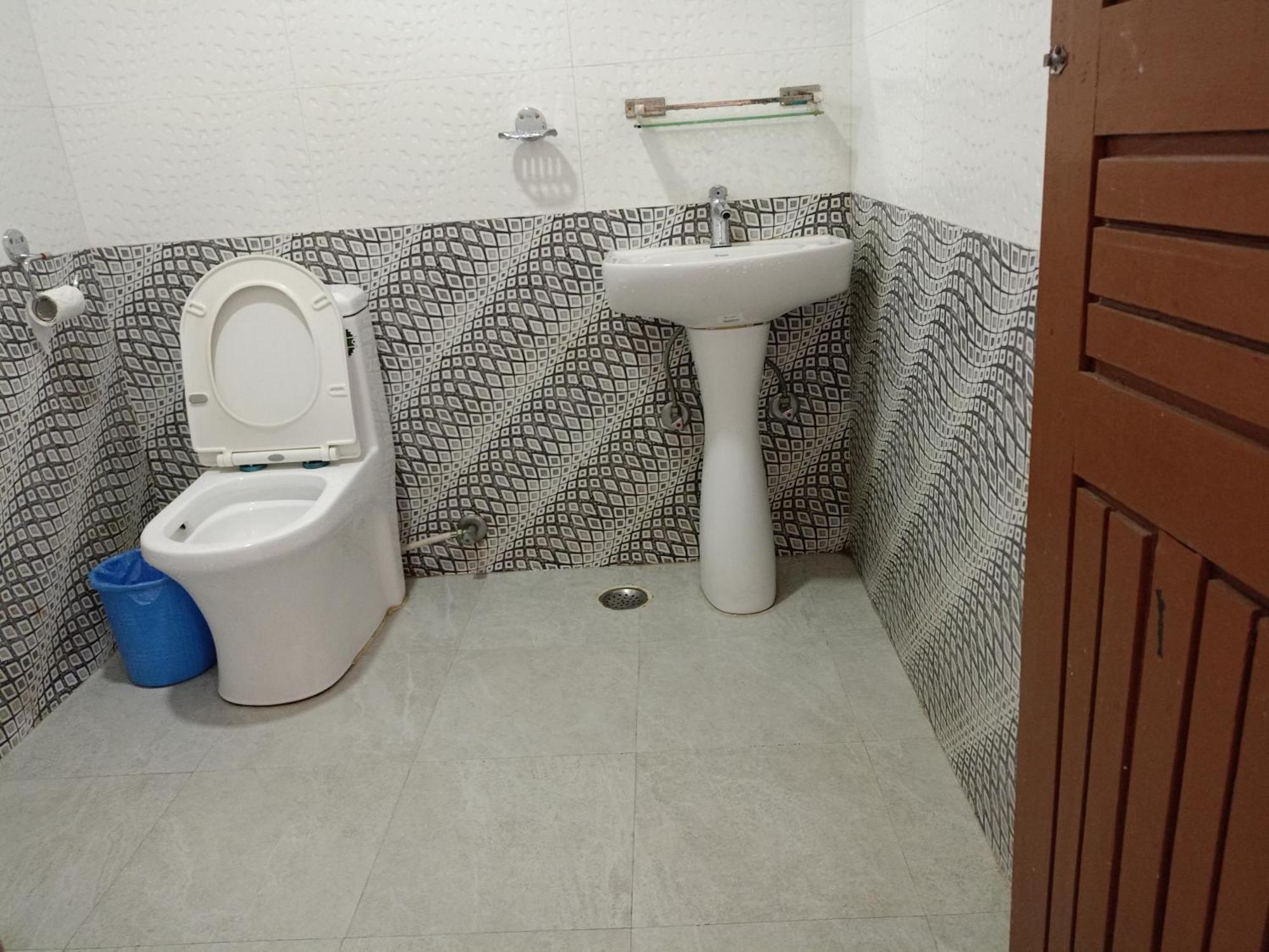 Pokhara Metro Eco Hotel Eksteriør bilde