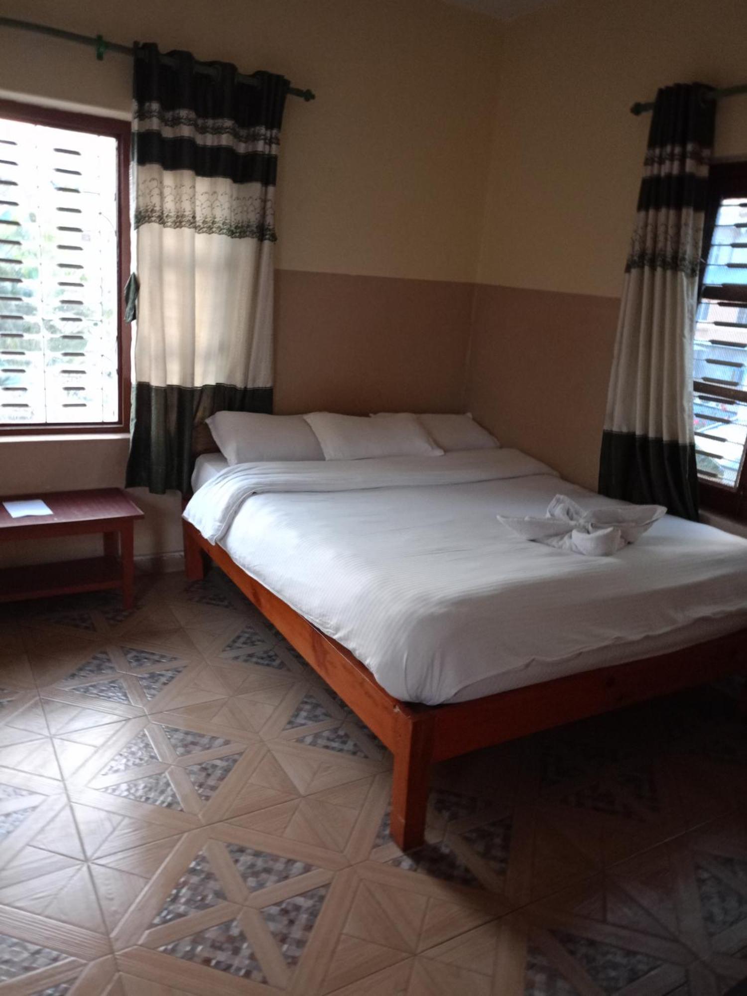 Pokhara Metro Eco Hotel Eksteriør bilde