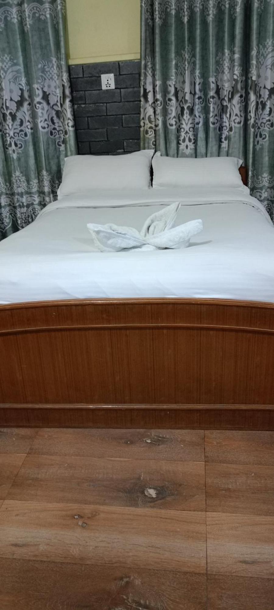 Pokhara Metro Eco Hotel Eksteriør bilde